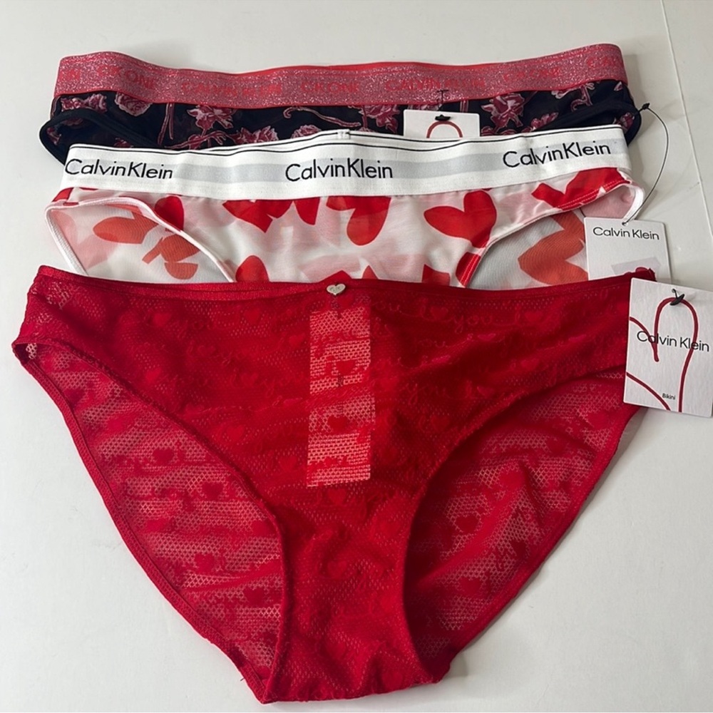 Calvin Klein Special Edition Valentines Day Bikini Panties - 3 Pairs Medium / 6